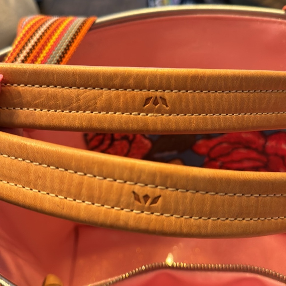 💖Consuela Brit Classic Tote💖 - Picture 11 of 11